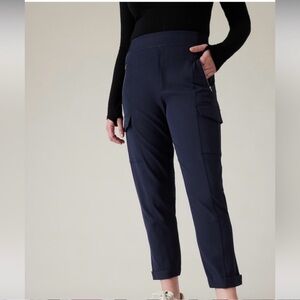 ATHLETA Endless Cargo pant, sz 10, excellent condition, dark navy blue